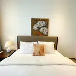 The Marq Three Bedroom- Free City Tour Package 29B Nguyen Dinh Chieu St
