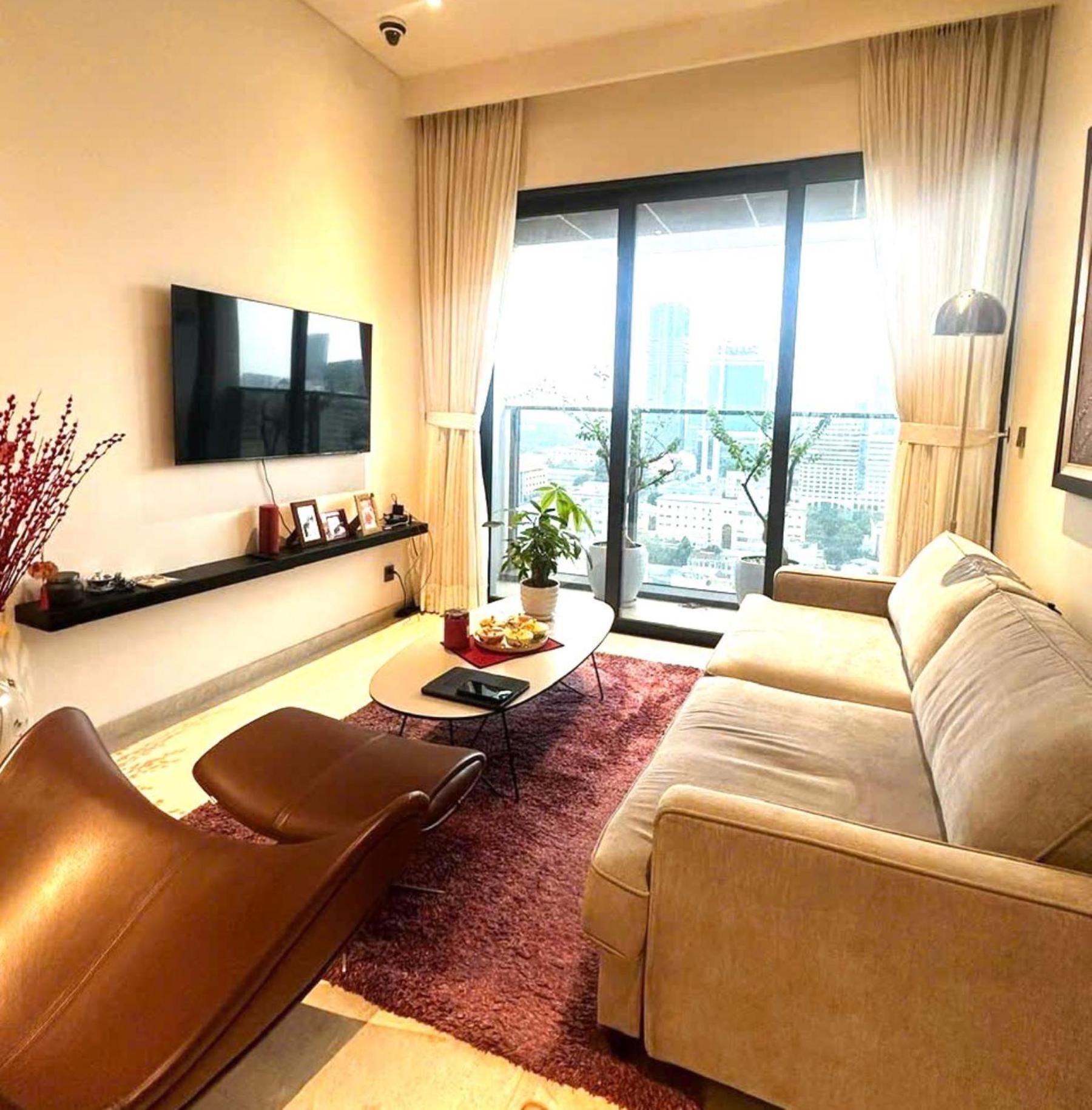 The Marq Three Bedroom- Free Tour Package 29b Nguyen Dinh Chieu St *