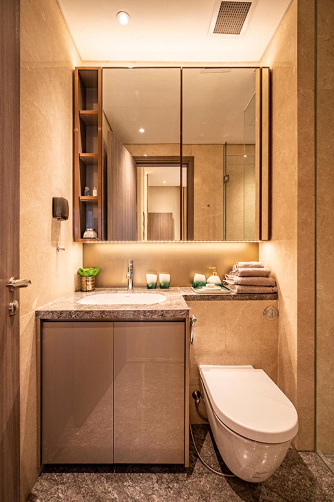 The Marq Three Bedroom- Free Tour Package 29b Nguyen Dinh Chieu St