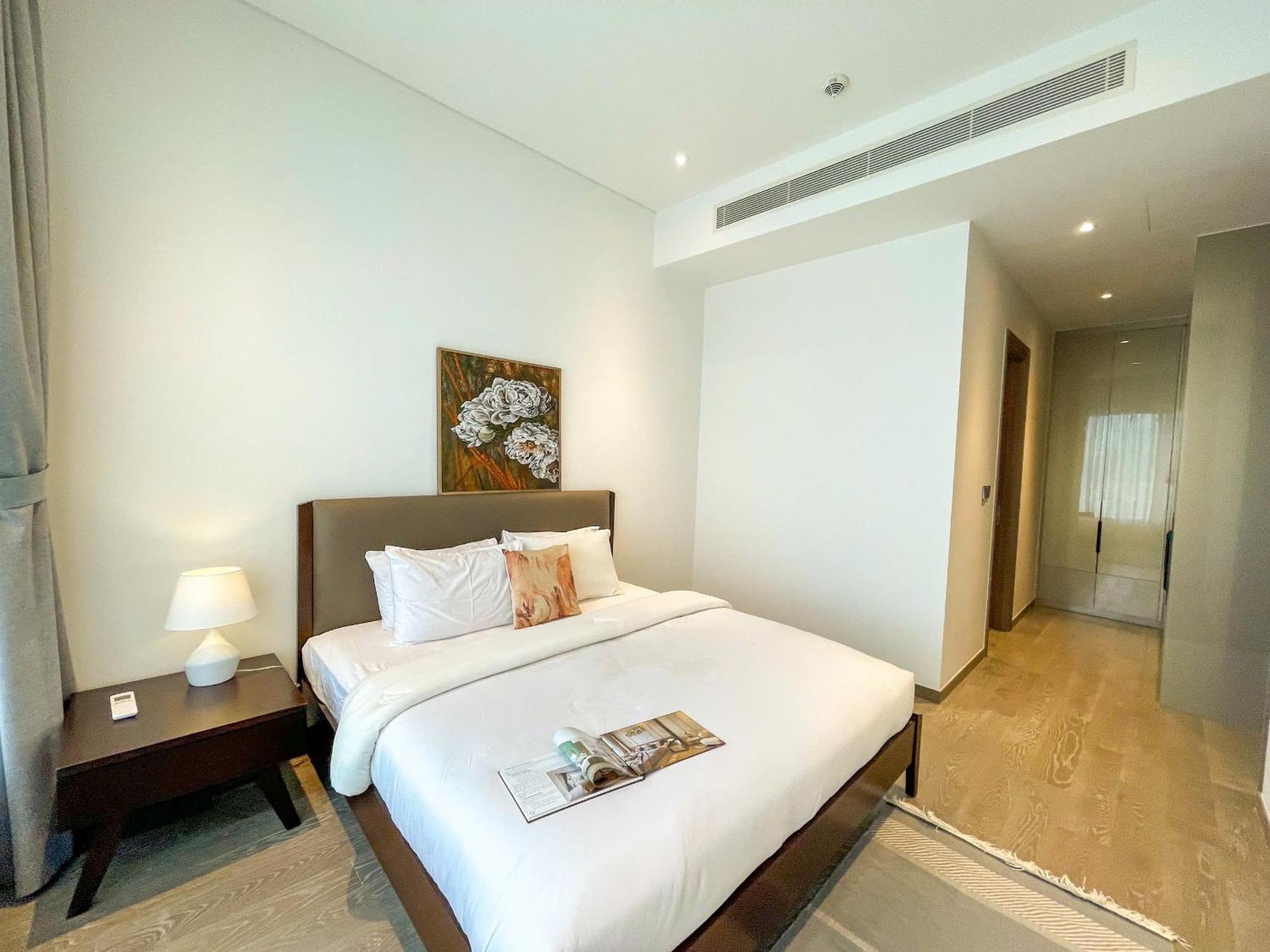Căn hộ The Marq Three Bedroom- Free Tour Package 29b Nguyen Dinh Chieu St