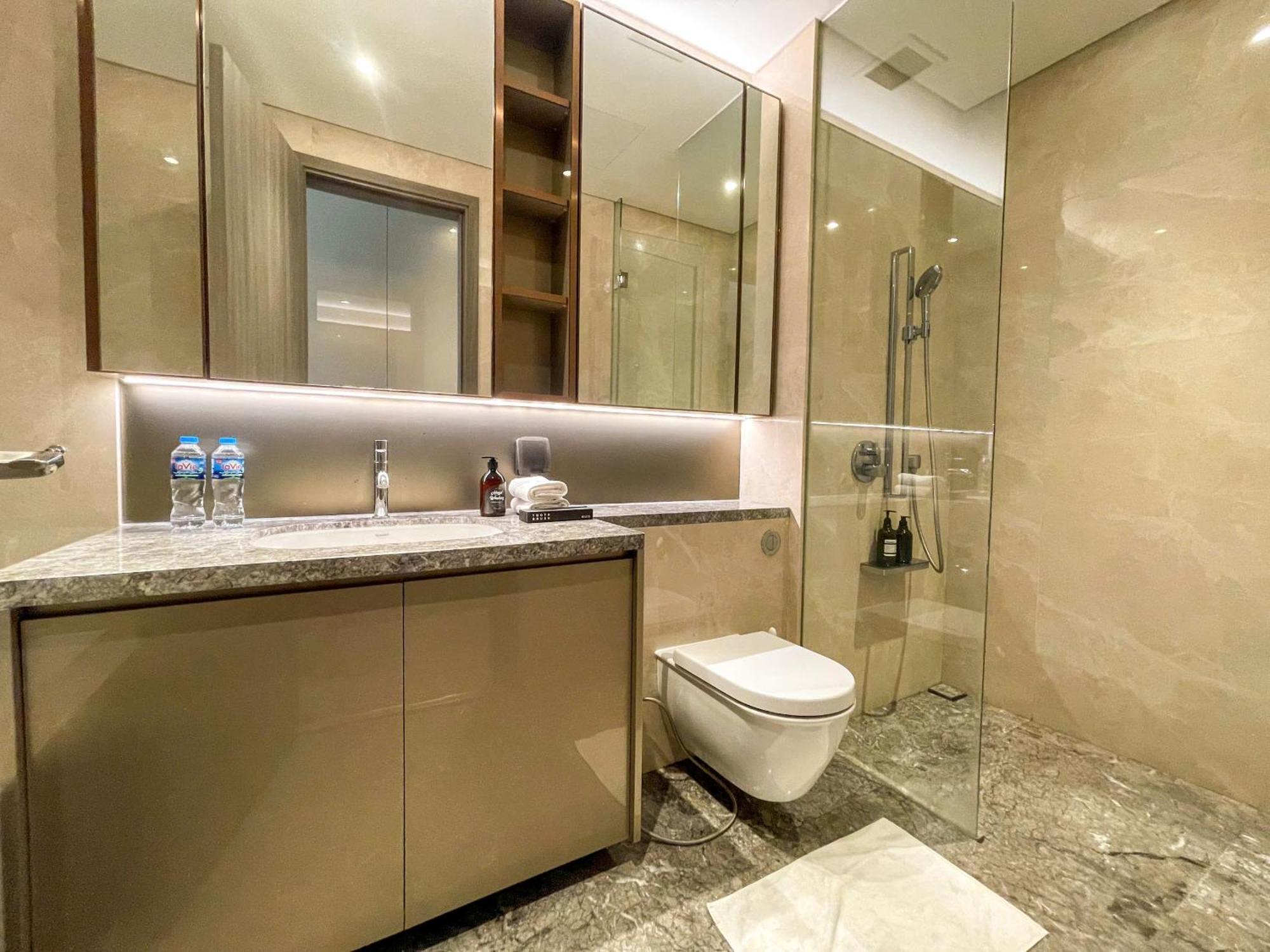 Căn hộ The Marq Three Bedroom- Free Tour Package 29b Nguyen Dinh Chieu St TP. Hồ Chí Minh